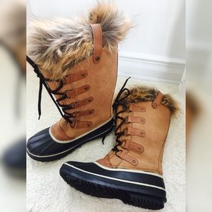 Esprit Winter Boots!